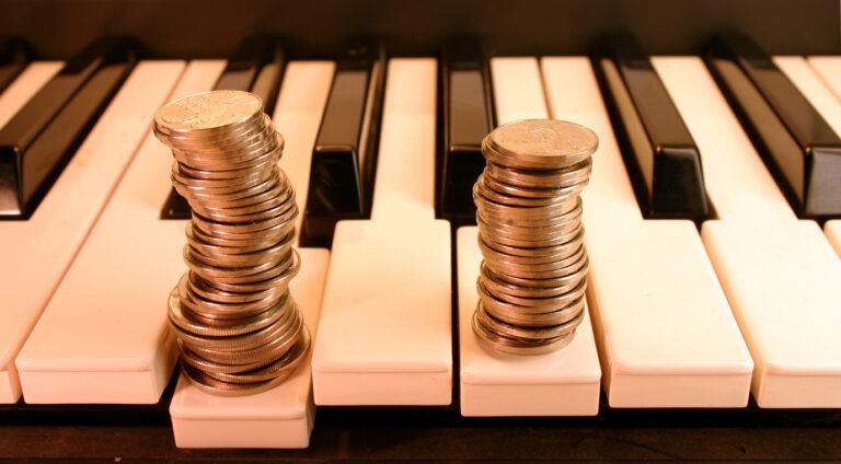 Piano keyboard and Coins